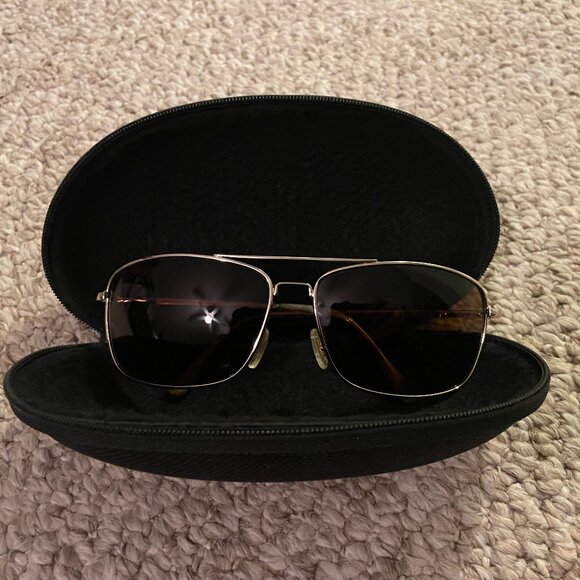 Suncloud Men's Gold Aviator Sunglasses with Hard Case One Size (Like New) - Picture 4 of 5